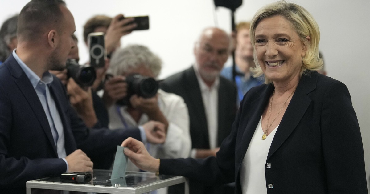 フランスの予備選挙結果。 極右が勝利