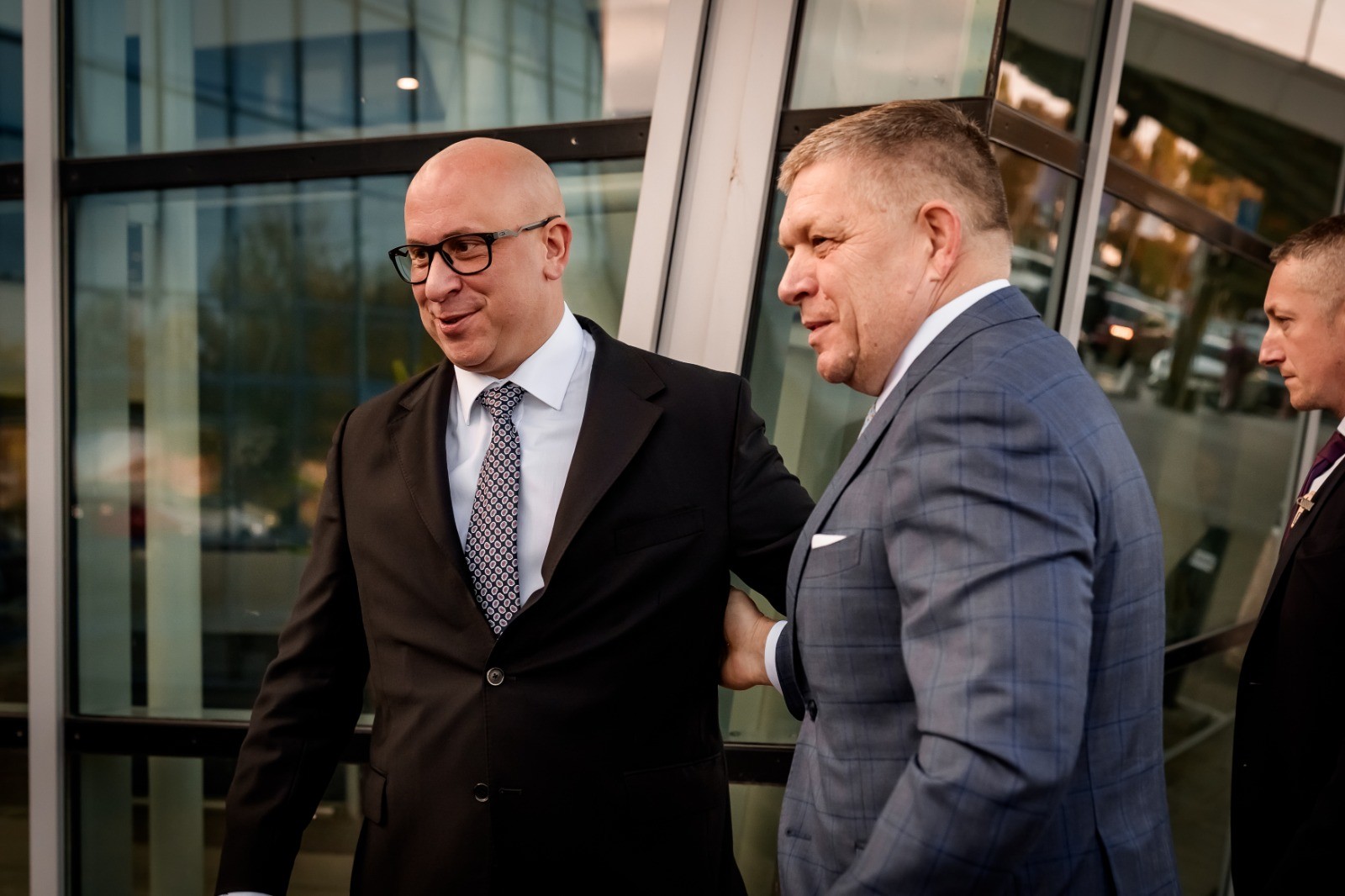 Minister Jozef Ráž a premiér Robert Fico.