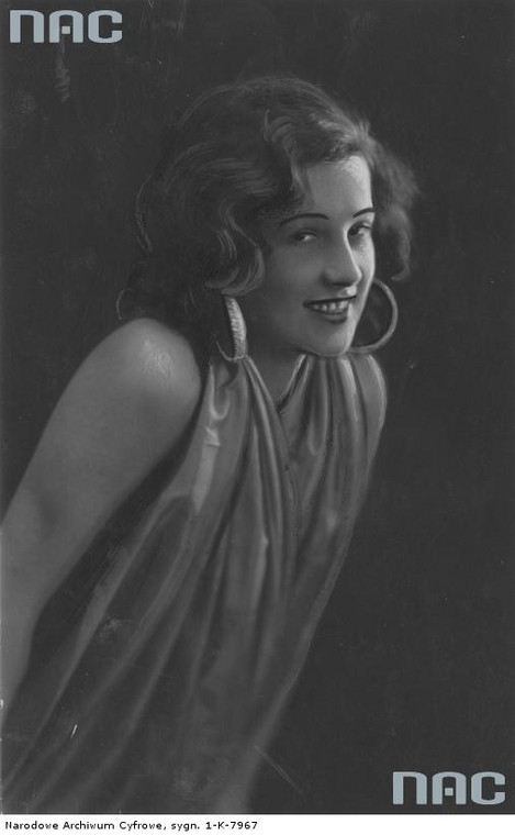 Helena Grassówna (fotografia ze zbiorów Narodowego Archiwum Cyfrowego)