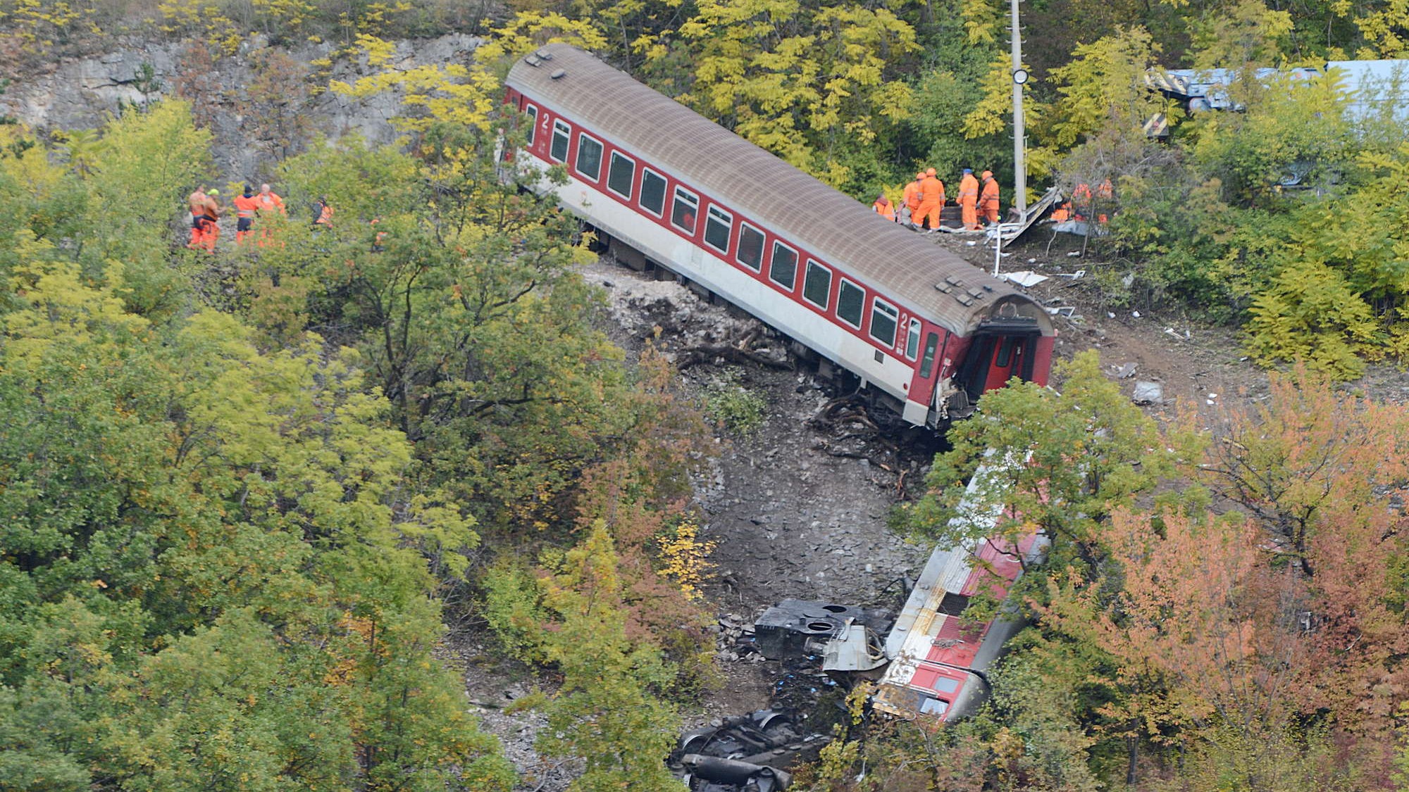 Odstraňovanie vagónov po zrážke - 14.10.2025