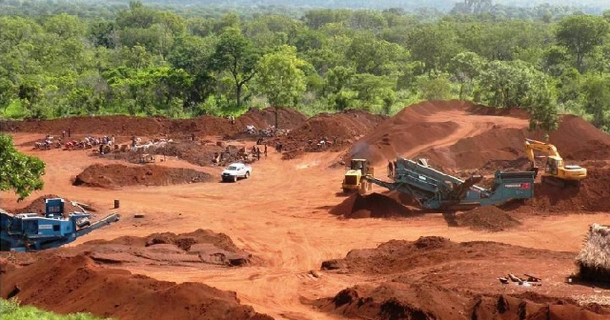 Ghana signs .2bn deal to develop its bauxite resources