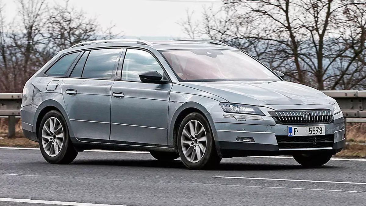 Skoda Superb Combi