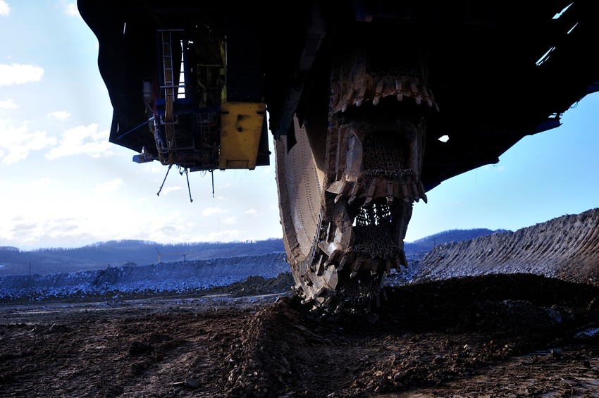 Pečat je originalan, ali je Ministarstvo insistiralo na boji mastila. Dakle pitanje boje jastučića u koji se umače pečat!