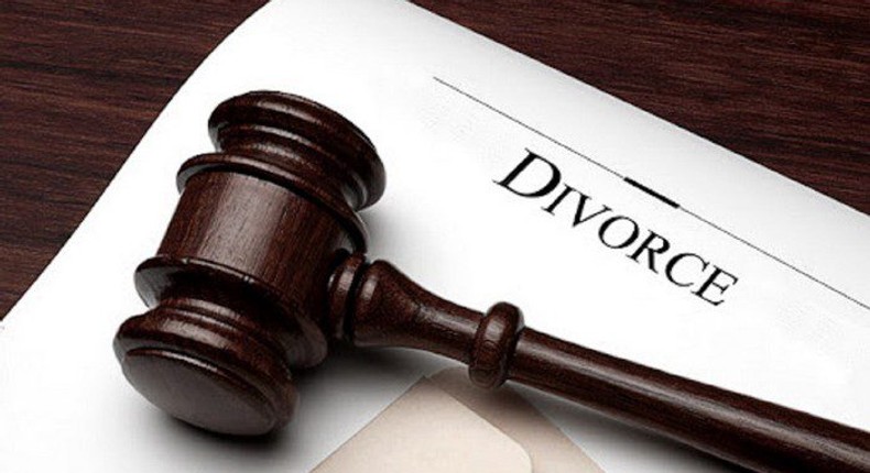 Court dissolves 10-year-old marriage over childlessness.