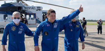 Spędzili dwa miesiące w kosmosie. Astronauci z Dragona wrócili na Ziemię