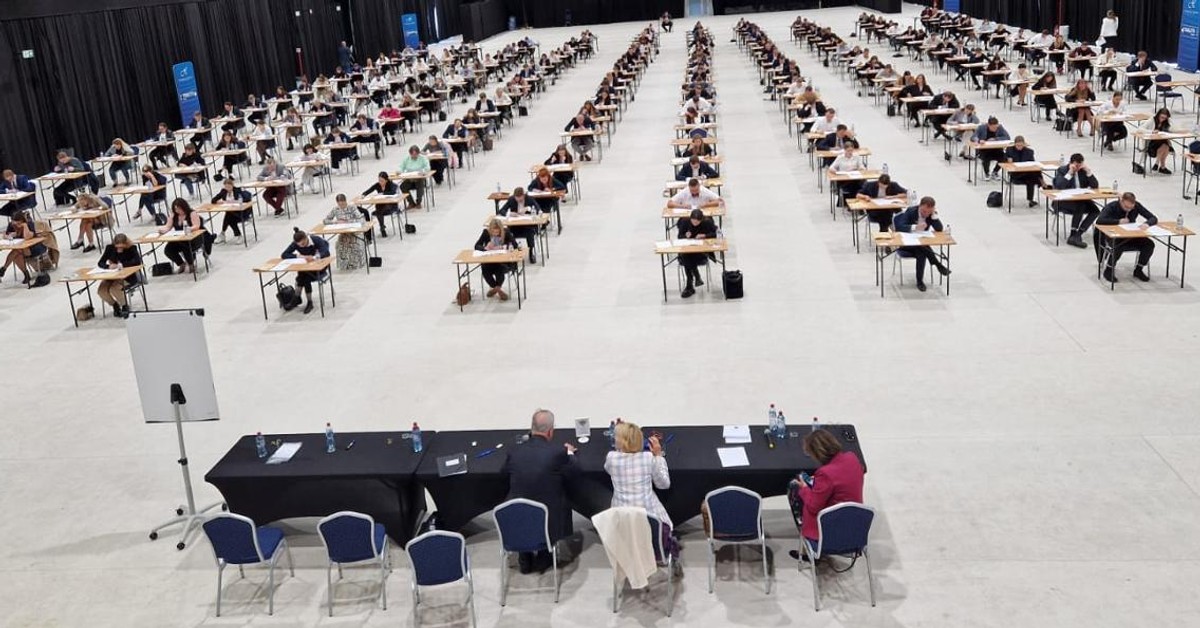 Wyniki egzaminów na aplikacje adwokackie, radcowskie i notarialne. Najlepiej wypadł Kraków i Białystok