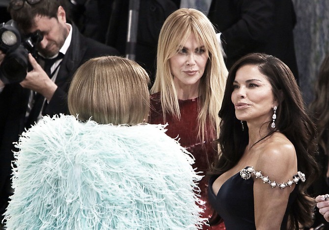 Ana Vintur, Nikol Kidman i Loren Sančez  