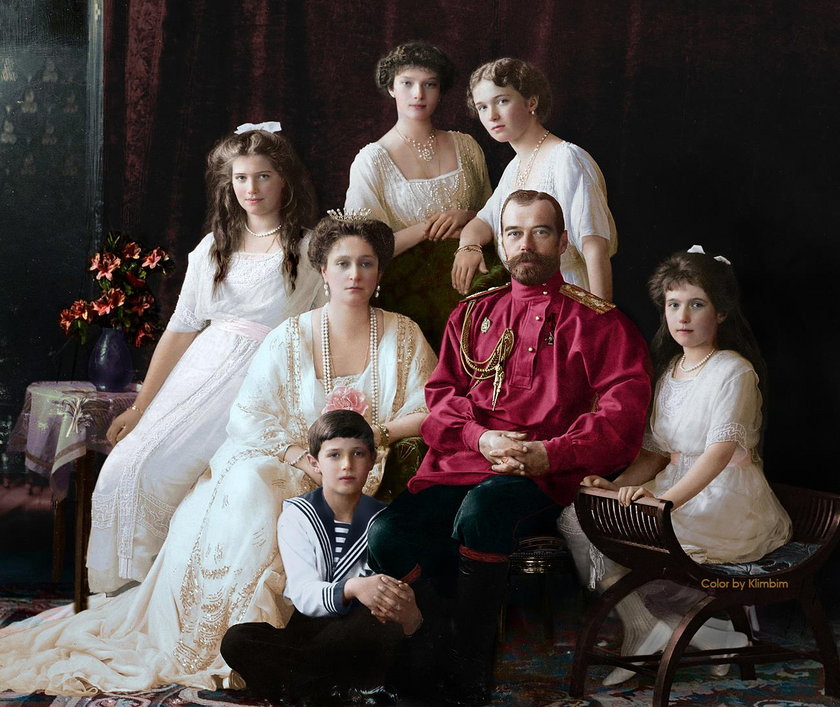 Car Mikołaj II i jego rodzina Romanowów