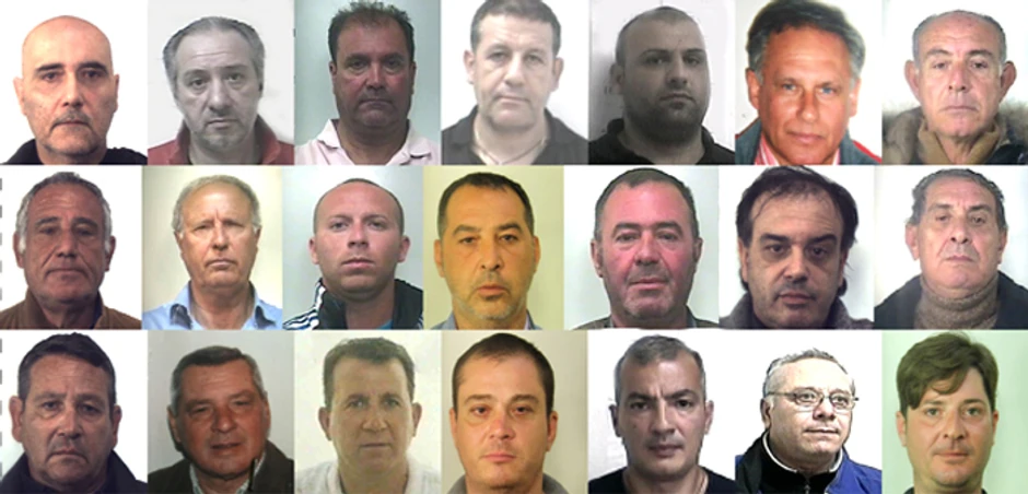 Mafijaška porodica (Pino Skaduto prvi sdesna, drugi red)