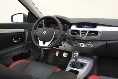 Renault Laguna Coupe 2.0 dCi - Francuska elegantka na polskich drogach