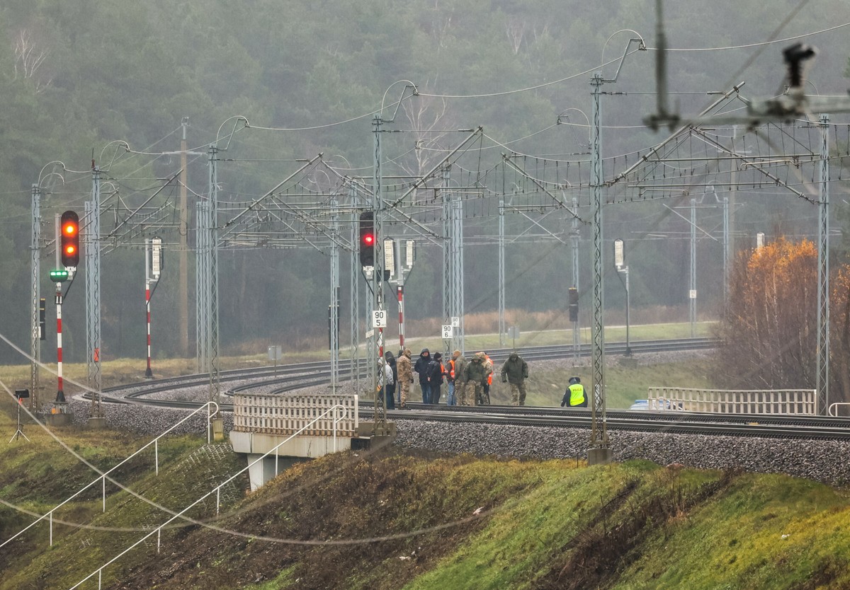 Dywersja na polskich torach. Państwowa Komisja i prokuratura badają sprawę aktów sabotażu