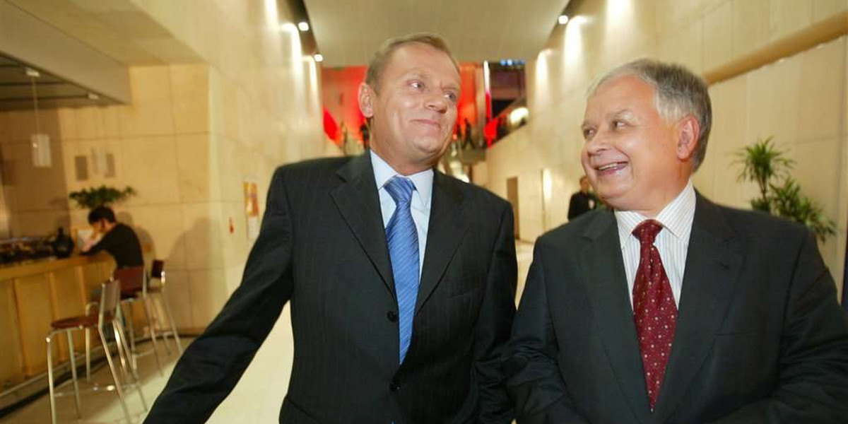 Tusk i Kaczyński poszukiwani!
