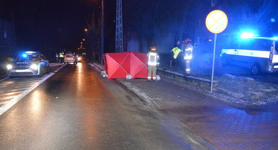 Tragiczny wypadek drogowy w Rypinie. Kierowca potrącił pieszego