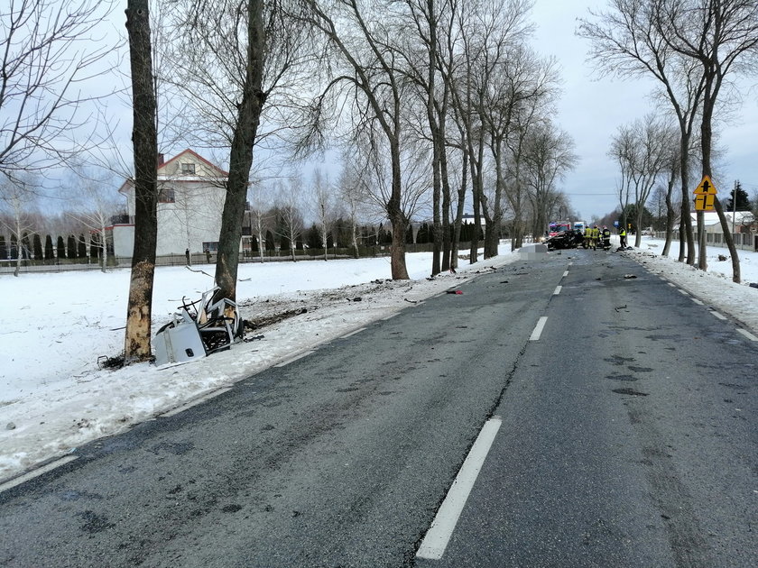 Tragiczny wypadek pod Wyszkowem. Nie żyje 35-letni kierowca