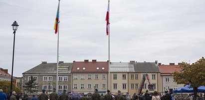 Antyunijny podkop w Łomży. Kopali, by zadowolić ministra