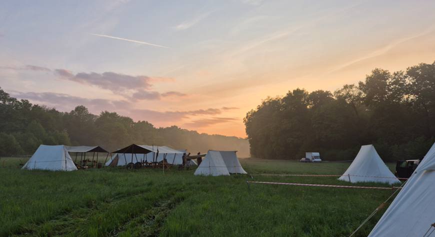 Na łące ryczyńskiej spotka się kilkuset miłośników historii, średniowiecznego życia, średniowiecznej kuchni oraz przyrody. 