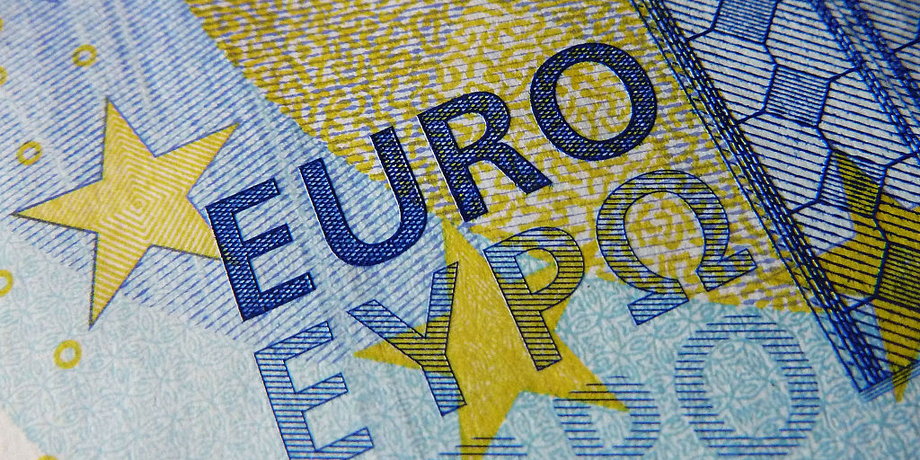 Rząd PiS nie ma w planach przyjęcia europejskiej waluty. W kwietniu premier Morawiecki na jednej z konwencji Prawa i Sprawiedliwości mówił, że Polska obecnie nie powinna tego brać pod uwagę.