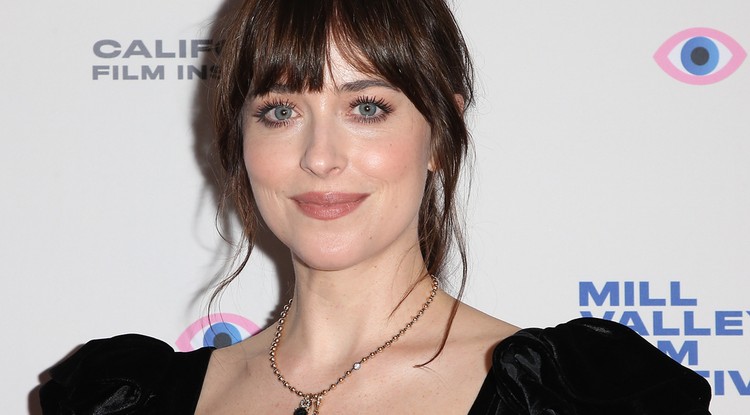 Dakota Johnson szépségtitkai. Fotó: Northfoto