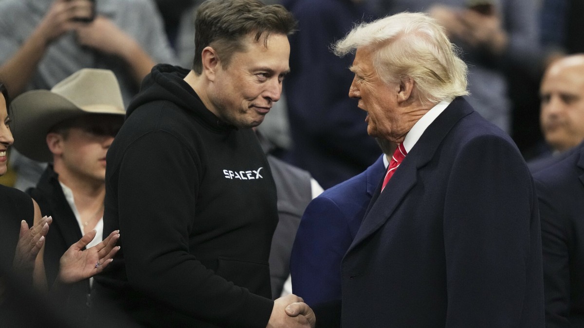 Elon Musk podsumował pracę dla Donalda Trumpa. "Przynajmniej nie zostałem postrzelony"