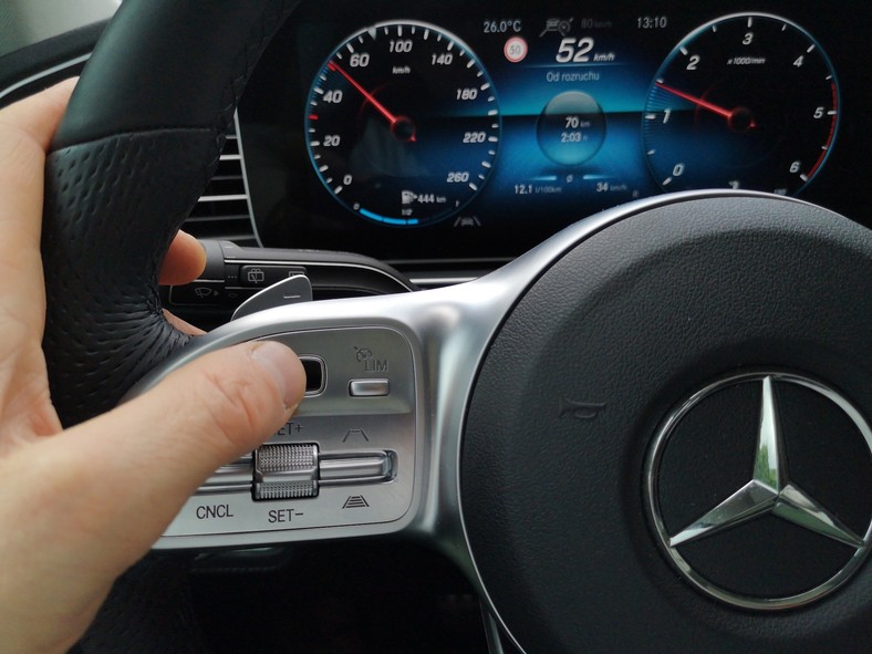 mercedes steering wheel