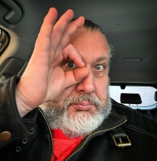 Hudobník Oskar Rózsa.