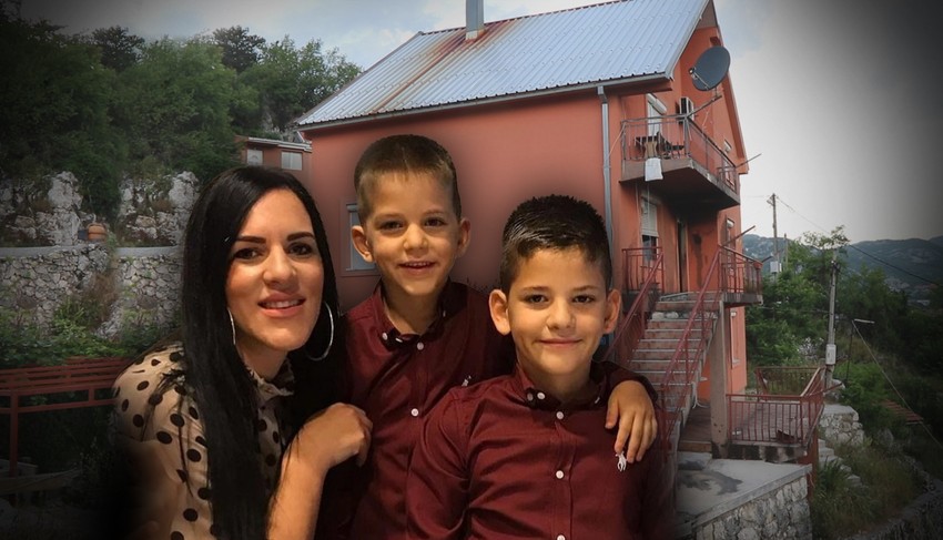 Nataša sa svojim sinovima