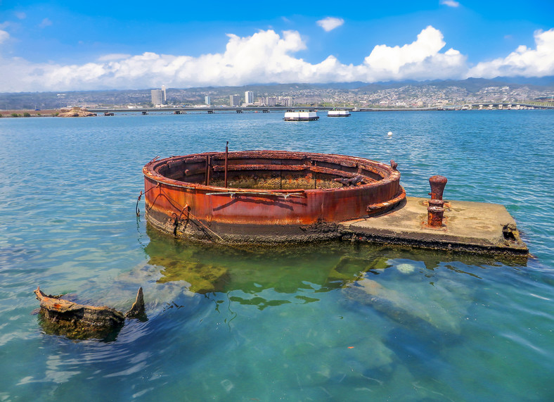 Zatopiony okręt USS Arizona, Pearl Harbour, USA