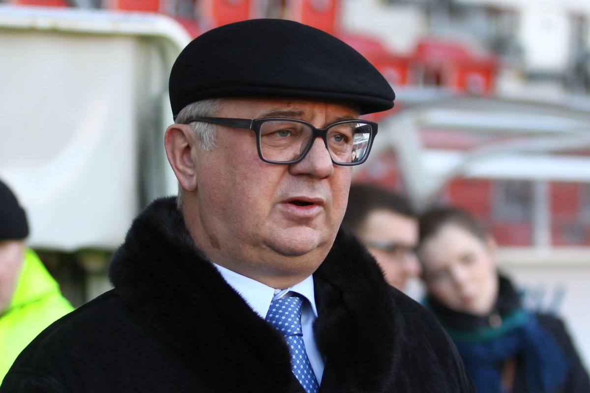 Jedną z pasji Janusza Filipiaka jest piłka nożna. Stąd pomysł, by kupić klub piłkarski Cracovia