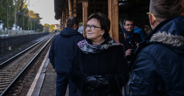 Kopacz spotkała się rolnikami. "Premier zapowiedziała zwolnienia w ANR"