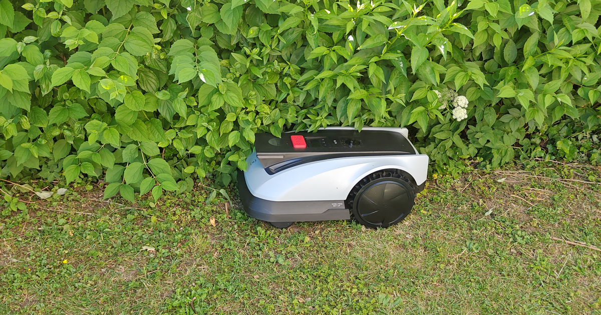 Mähroboter Ecovacs Goat O600 RTK im Test: Günstig, für kleine Gärten gut