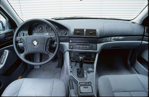 BMW serii 5 (E39)