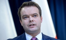 Bochenek: Dalsze losy Bartłomieja Misiewicza zależą od szefa MON