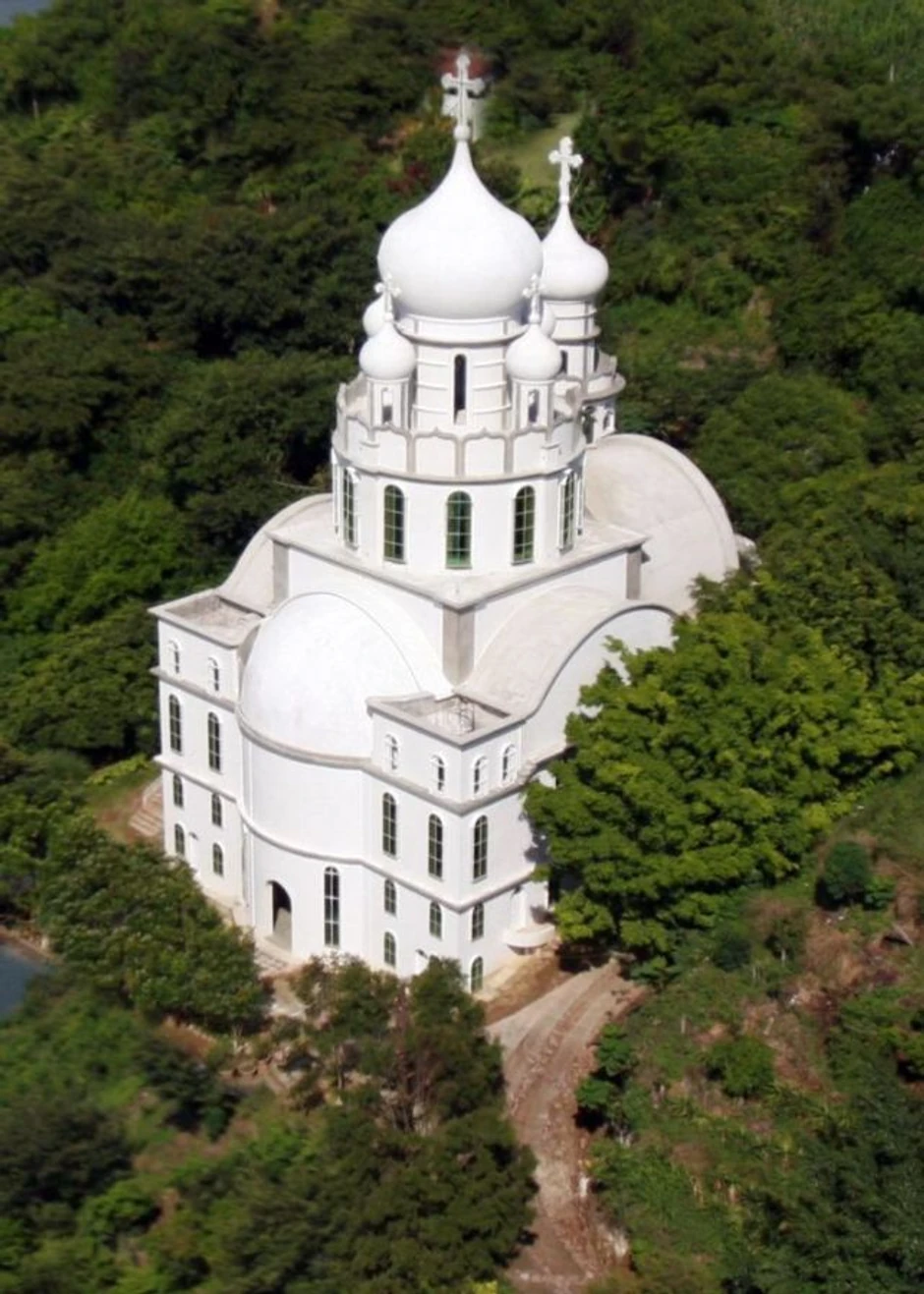 Manastir Svete Trojice, Gvatemala