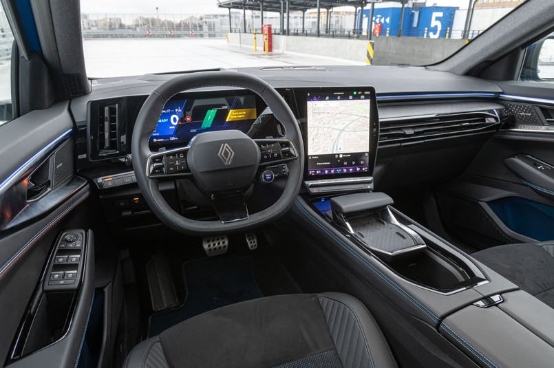 Renault Rafale E-Tech full hybrid 200