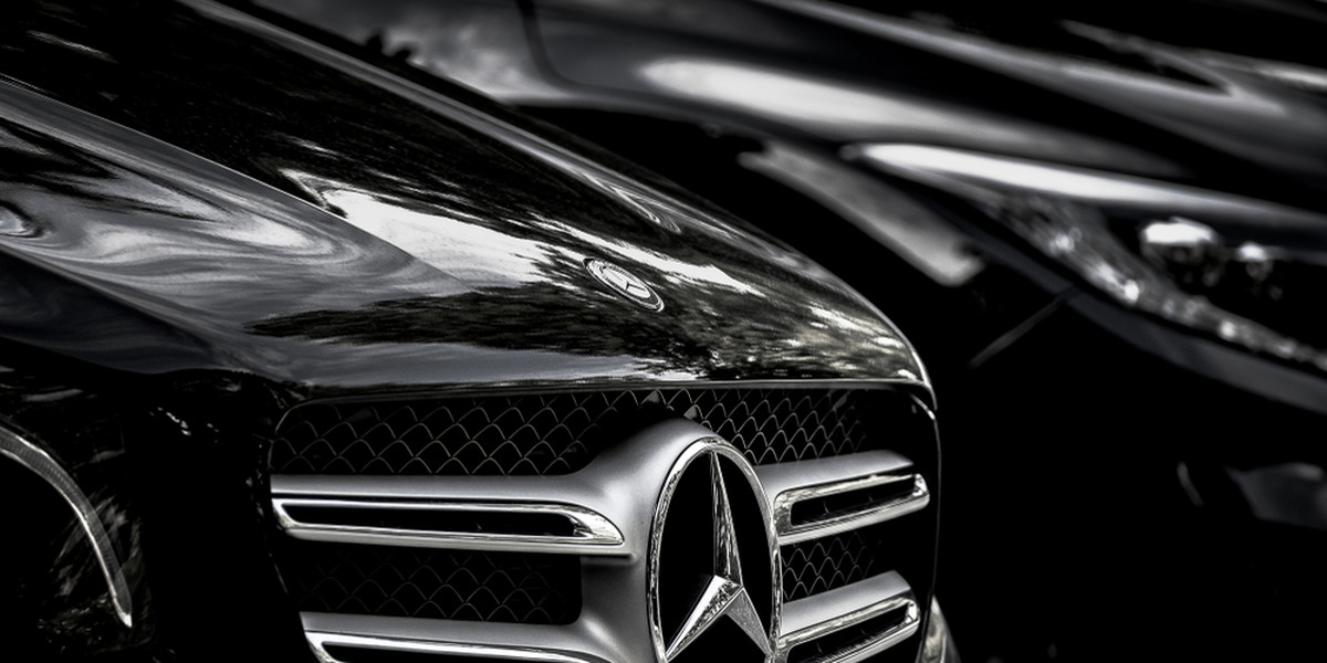 Klienci budują swój obraz w środowisku tym, jakim samochodem jeżdżą - mówi nowy szef Mercedes-Benz w Polsce, Wolfgang Bremm. Jego zdaniem, to jeden z głównych powodów, dla których w przyszłości wciąż będziemy kupować samochody, by mieć je na własność