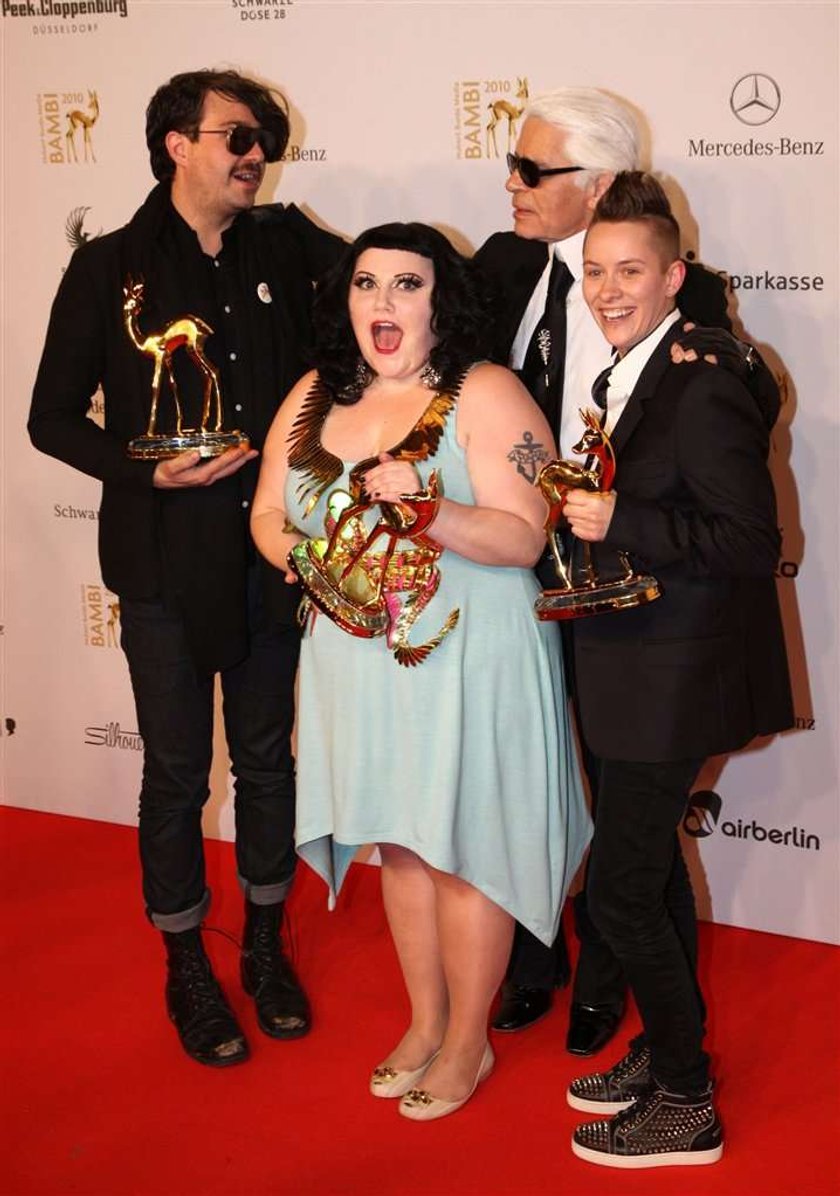 Beth Ditto w reklamie MAC