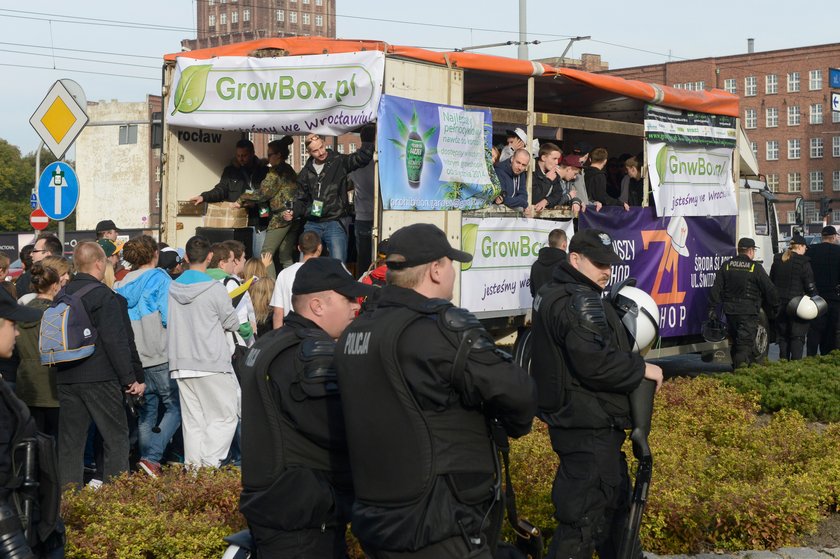 Policja zabezpieczała marsze