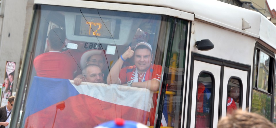 Kibice na ulicach Wrocławia, fot. Michał Kowalski/Onet