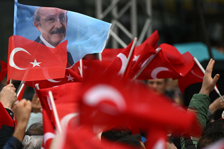 Wiec wyborczy kandydata na prezydenta Turcji z ramienia Republikańskiej Partii Ludowej Kemala Kilicdaroglu w Canakkale, Turcja, 11 kwietnia 2023 r.