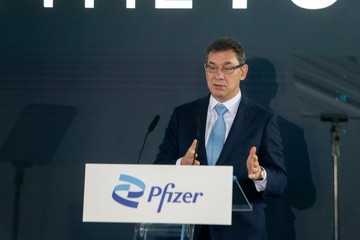Áttörés: ennyivel hatásosabb az oltásnál a Pfizer kísérleti tablettája