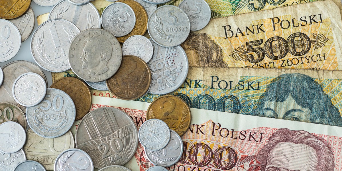 Banknoty i monety z peerelu. Mogą być warte tysiące, ale jest kilka warunków