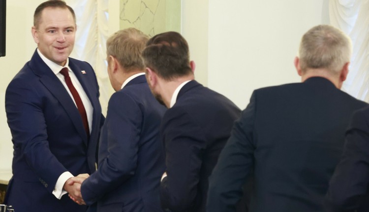 Relacje na linii Tusk-Nawrocki. Będzie ostry konflikt? [SONDAŻ]