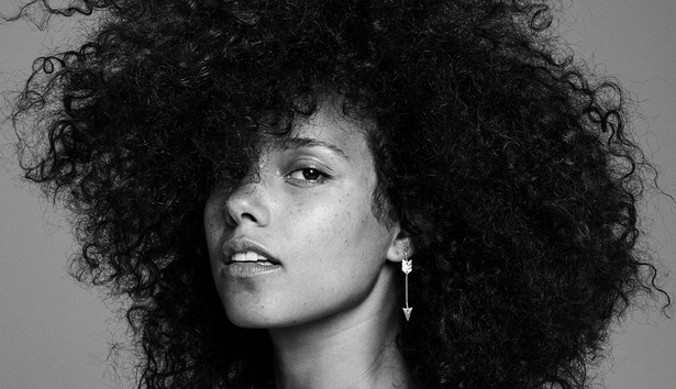 Alicia z krainy soulu, czyli muza bez makijażu. Alicia Keys "Here" [RECENZJA]