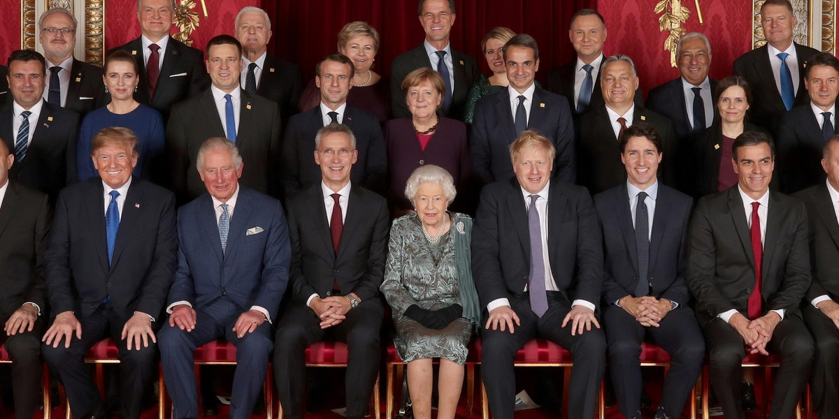 Liderzy NATO z wizytą u królowej Elżbiety II