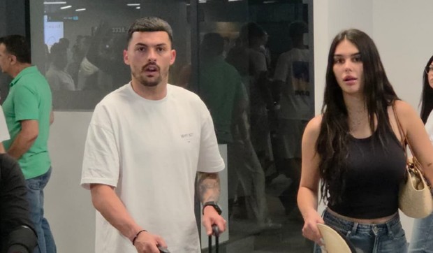 Nemanja Radonjić sa devojkom
