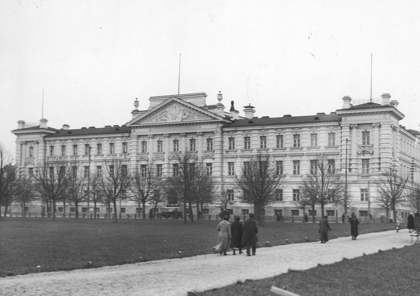 Gmach sądu w Wilnie, 1935 r., źródło: NAC, sygn. 3/1/0/3/591