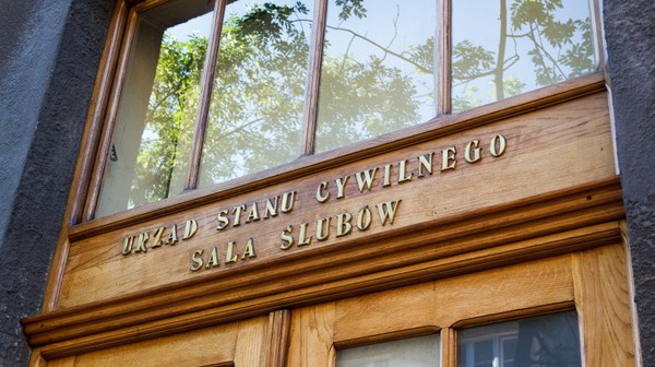 Nowe udogodnienie dla narzeczonych w Krakowie! Od nowego roku mogą wybrać i zarezerwować termin ślubu online