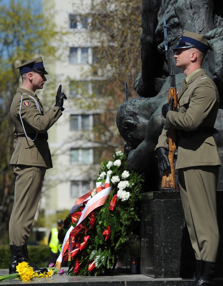 WARSZAWA 68. ROCZNICA POWSTANIA W GETCIE