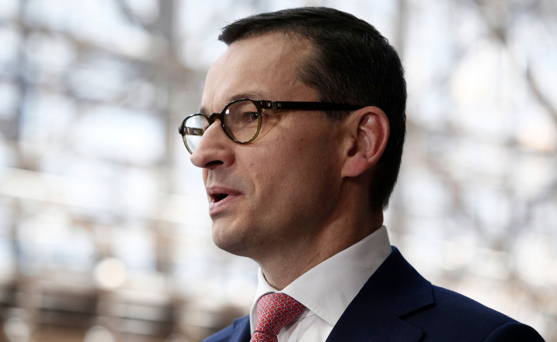 "W tym wszystkim, co robimy, przybliżamy Polskę do Europy; chcemy, żeby standard życia Polaków był taki, jak na Zachodzie" - podkreślił Morawiecki.