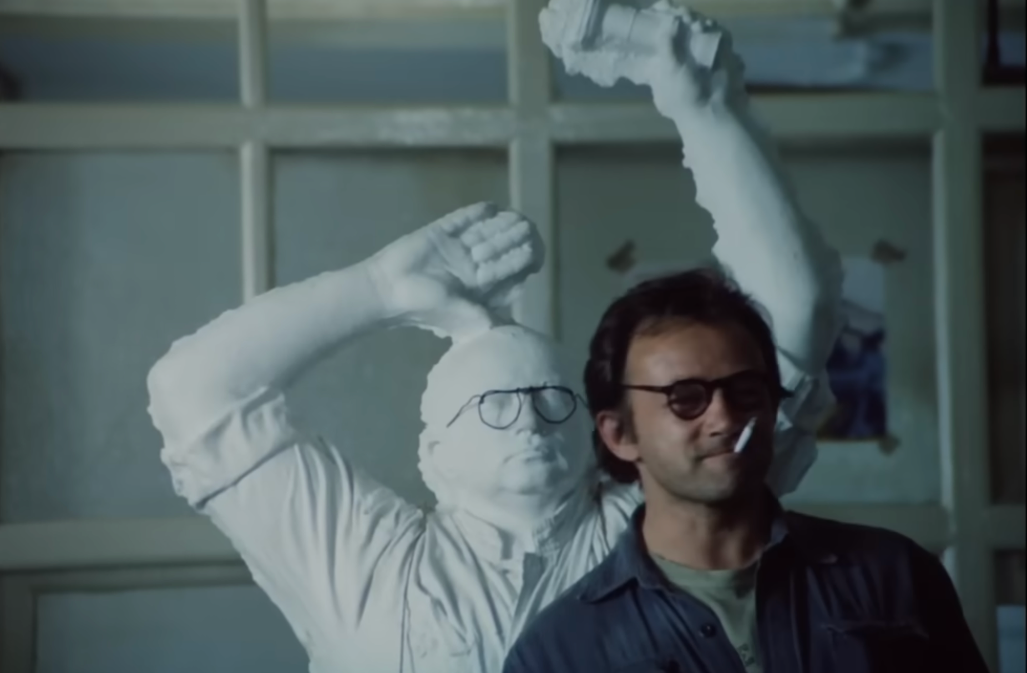 Český herec Rudolf Hrušínský mladší vo filme Vesničko má středisková. 